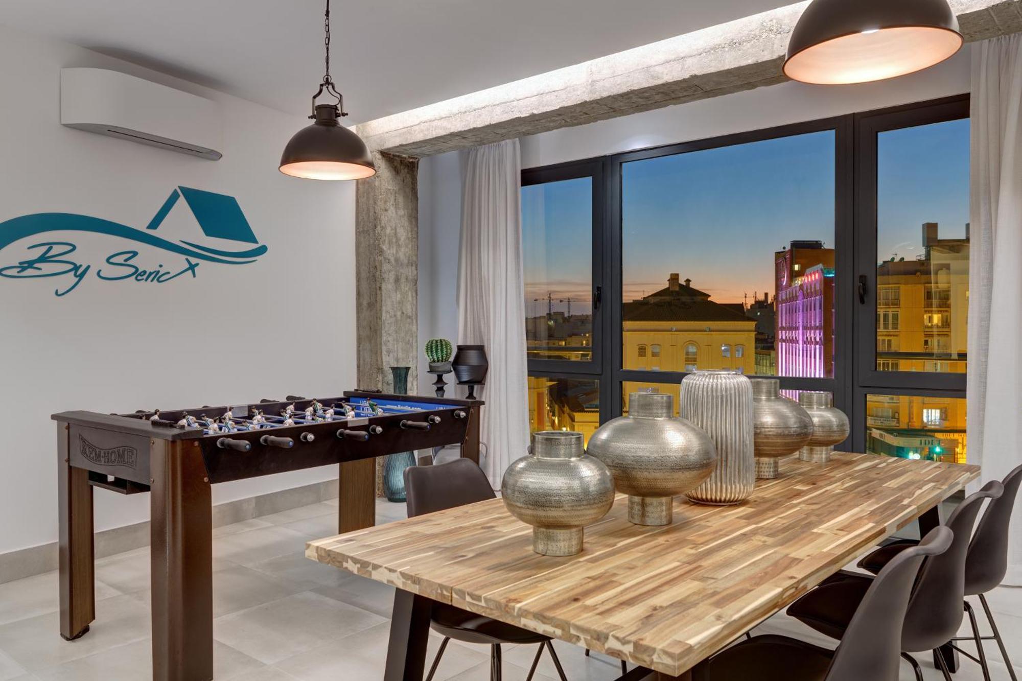 Apartment Tribuna Center By Seric Málaga Buitenkant foto