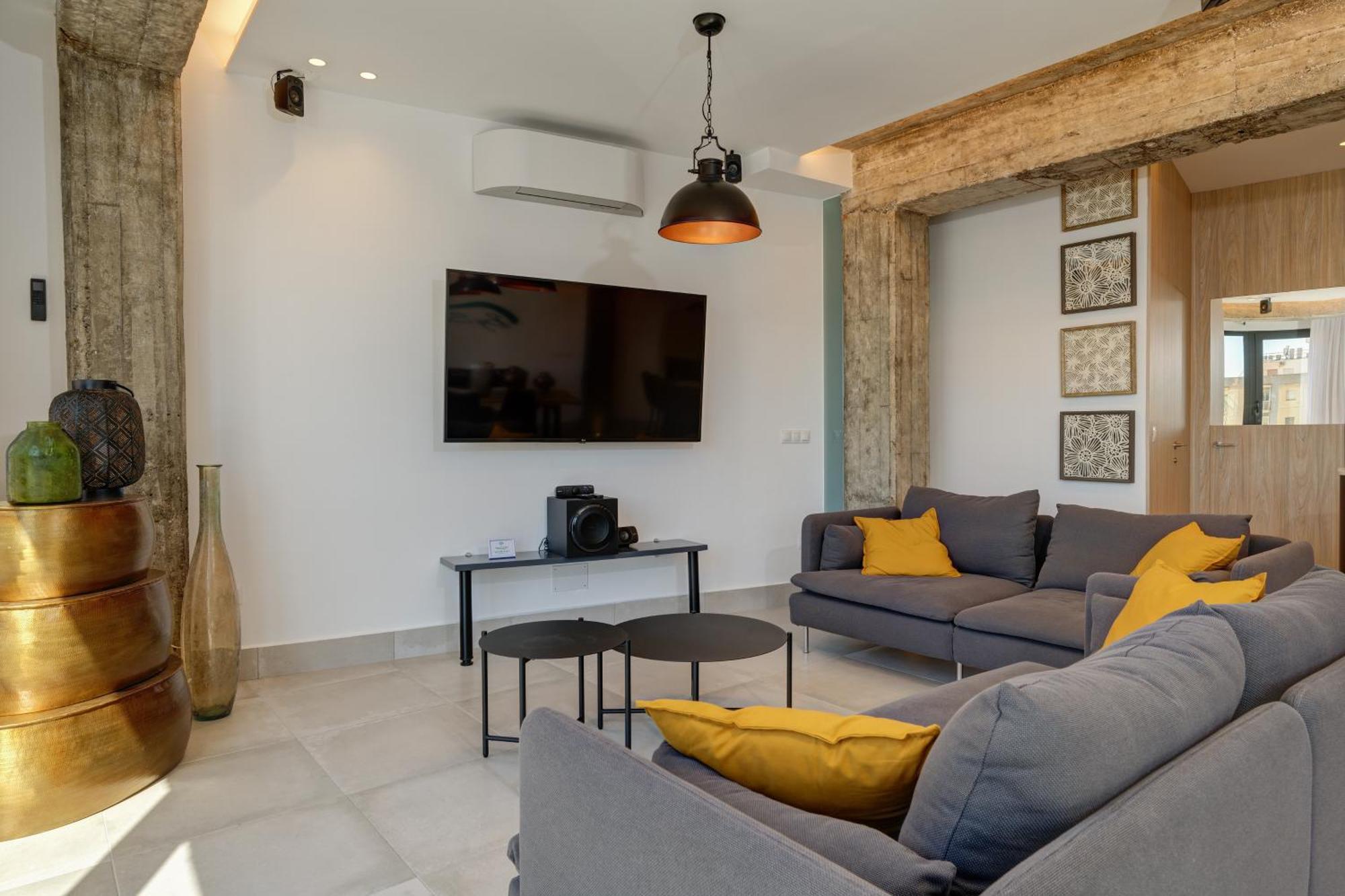 Apartment Tribuna Center By Seric Málaga Buitenkant foto
